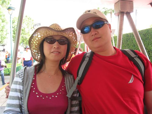 2009草帽阳光里